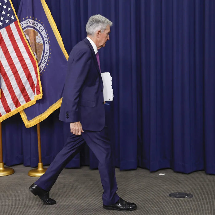 Top economist Torsten Slok asserts that the Federal Reserve will not be reducing interest rates this year.